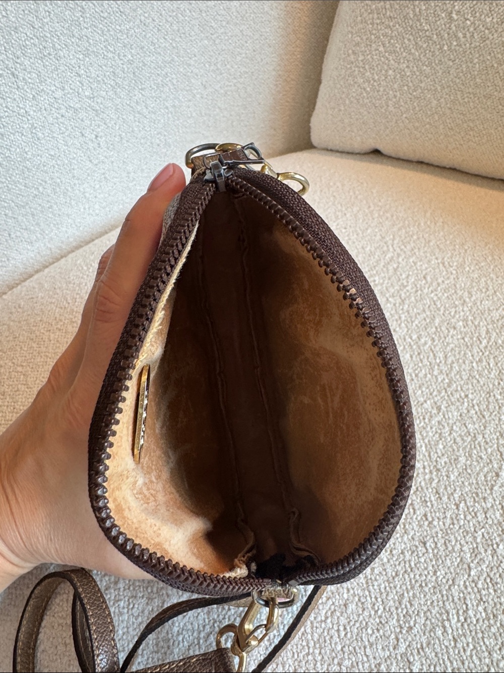 Gucci Beige and Brown Monogram Crossbody Bag - Picture 7 of 10